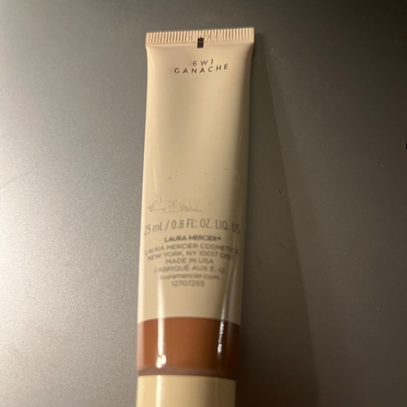 Laura Mercier tinted moisturizer - Picture 2 of 2